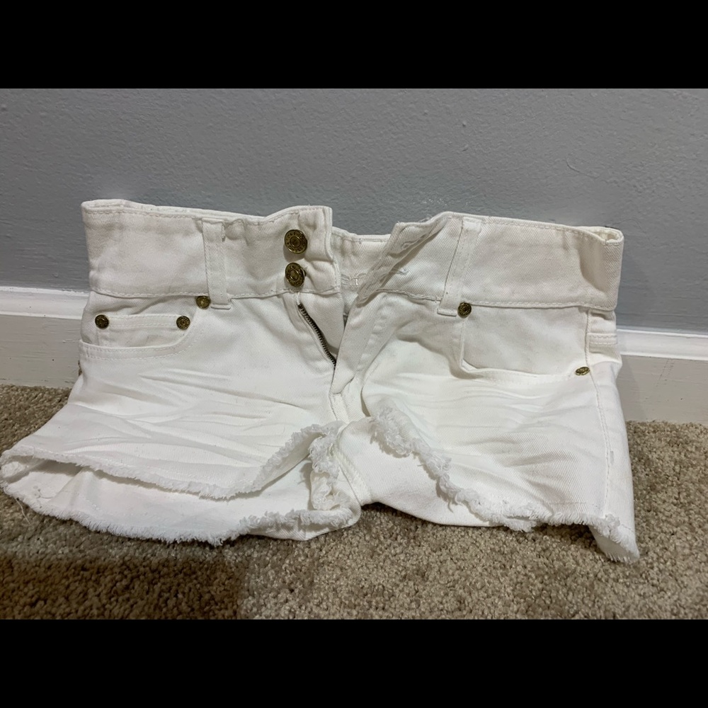 Refuge shorts lot